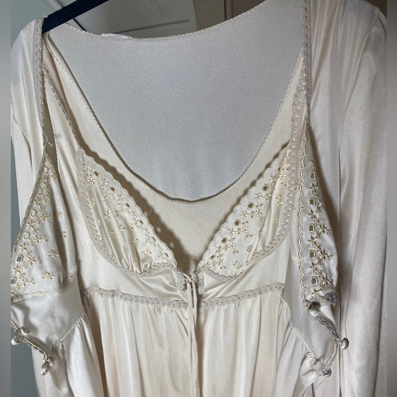 Vintage Mistee 2 Piece Lingerie Set Cream Floor Length Large - Picture 9 of 14